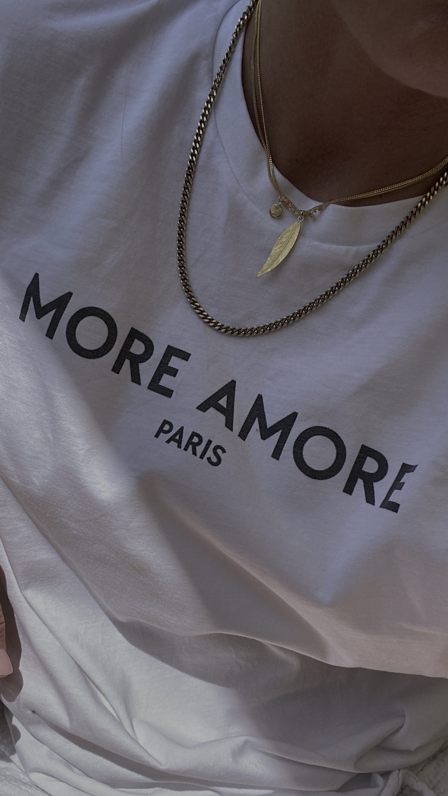 T SHIRT MORE AMORE